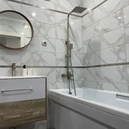 Kunaeva 52/2 Uralsk Exterior photo